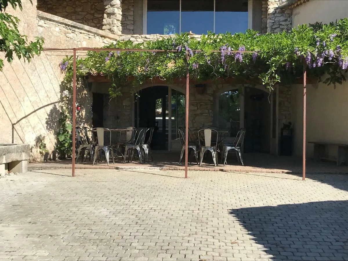 Domaine Les Bayles Bed & Breakfast Saint-Trinit